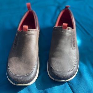 Merrell womens slip-ons